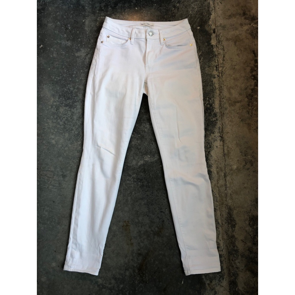 White Gap Curvy True Skinny Ankle Jeans